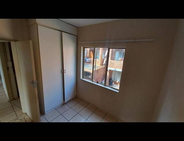 2 BEDROOM APARTMENT FOR SALE IN PRETORIA GARDENS